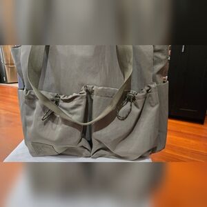 The Sport Carryall in Olive